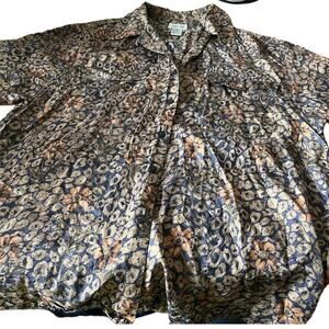 Cezar 100% silk shirt, size Medium
